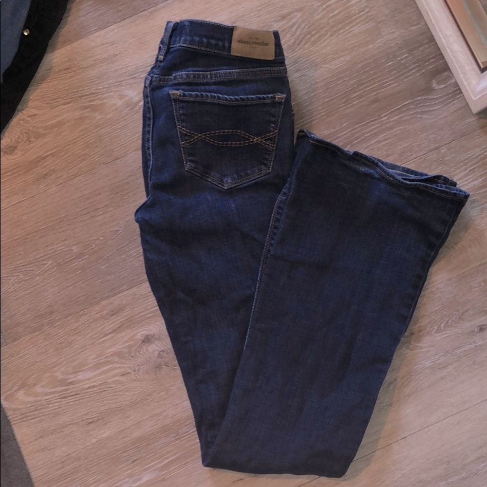 Abercrombie kids jeans. Fits women’s size 0